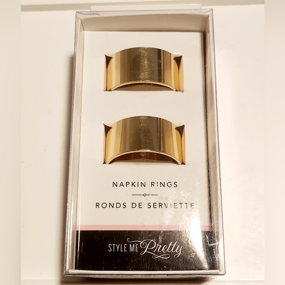 NWT STYLE ME PRETTY WEDDING GOLD ENAMEL ROUND NAPKIN RING DUO!